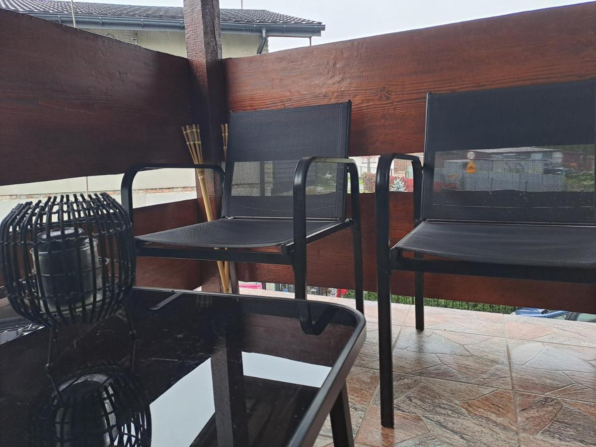 Twoja Przestrzen Noclegi Pokoje Mieszkanie Do Wynajecia Nowy Sącz Exterior foto